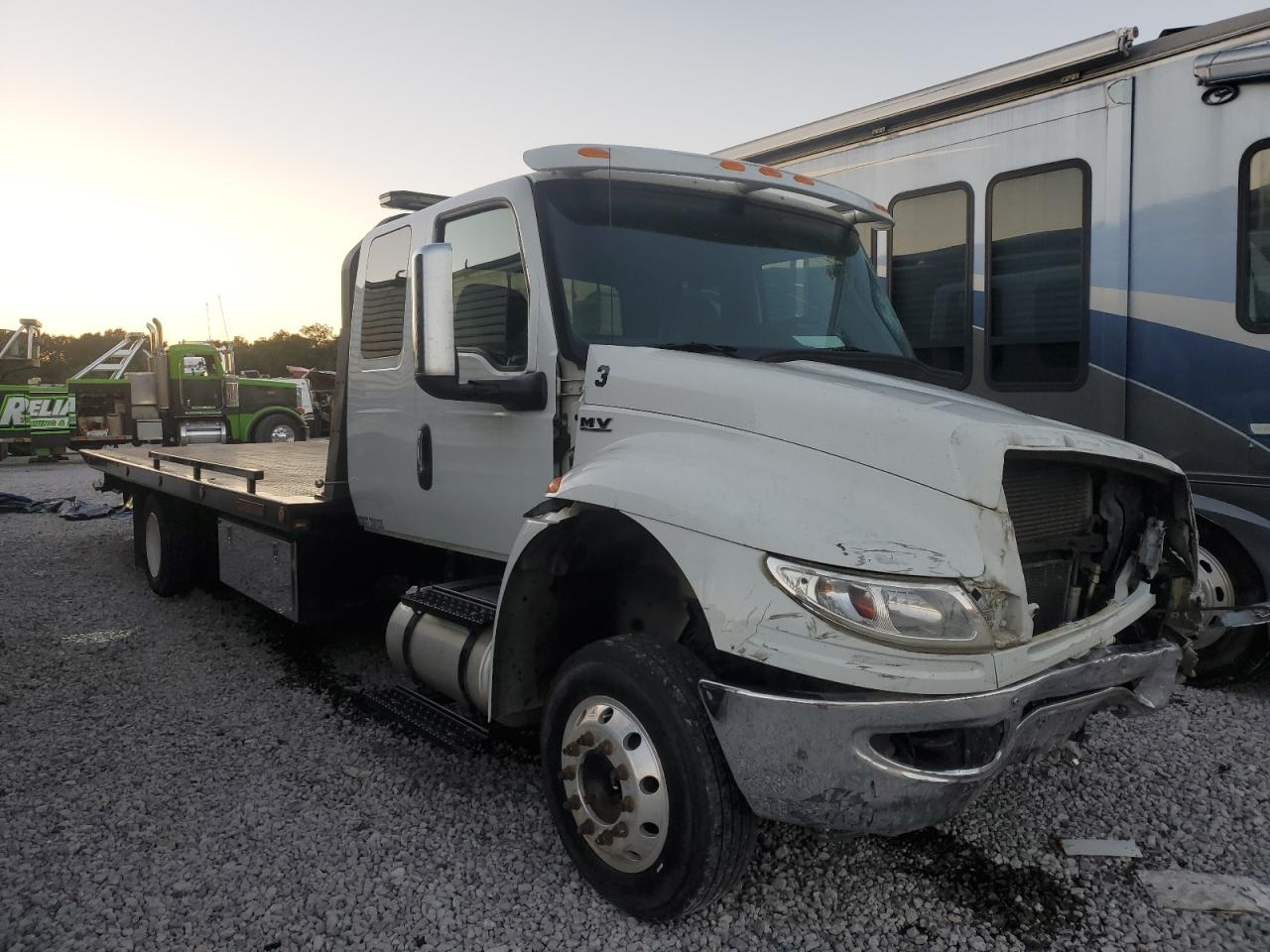 Lot #2989182657 2020 INTERNATIONAL MV607