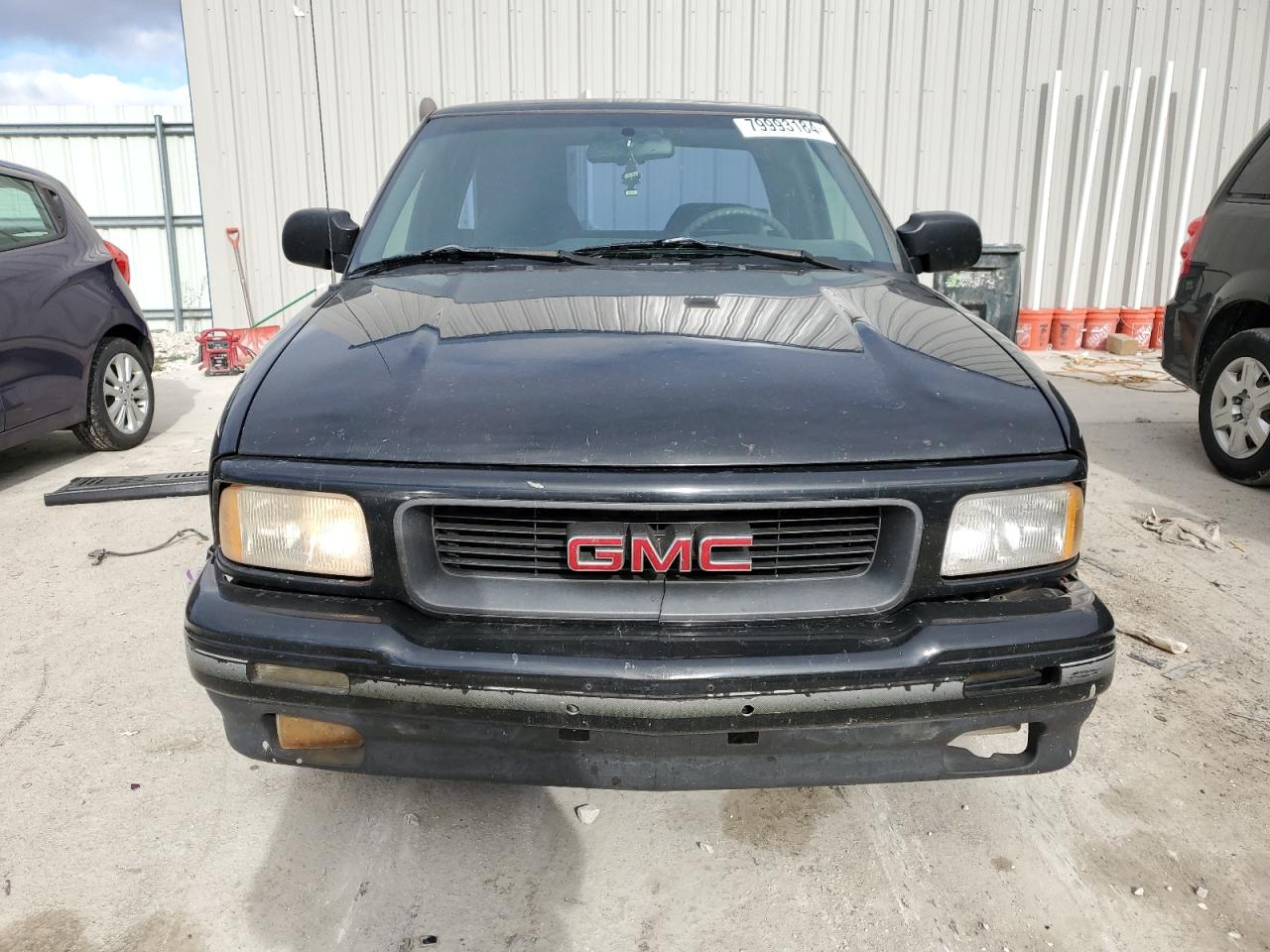 Lot #2974873174 1997 GMC SONOMA