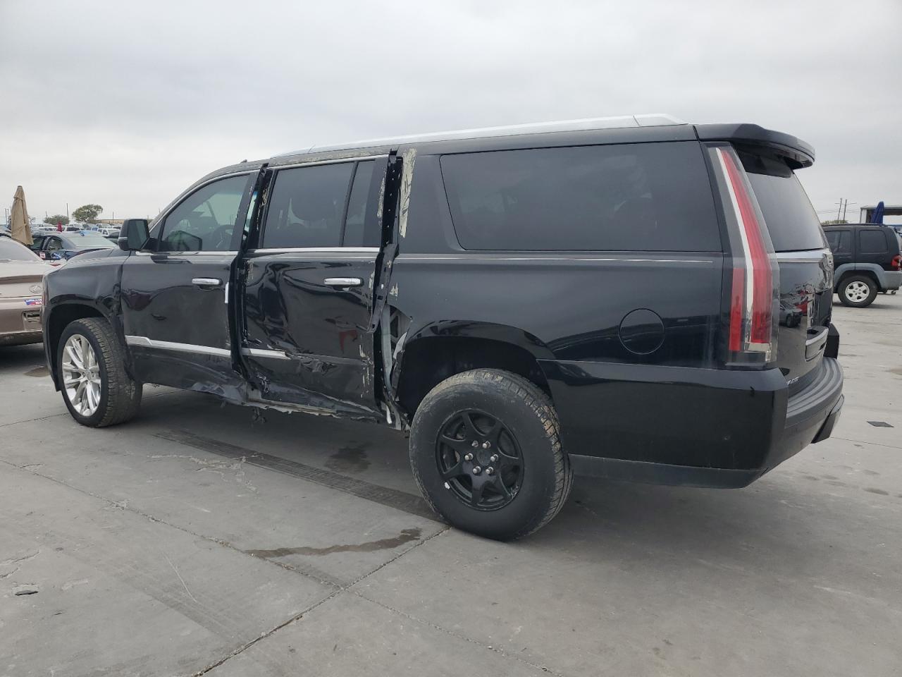 Lot #3006192454 2019 CADILLAC ESCALADE E