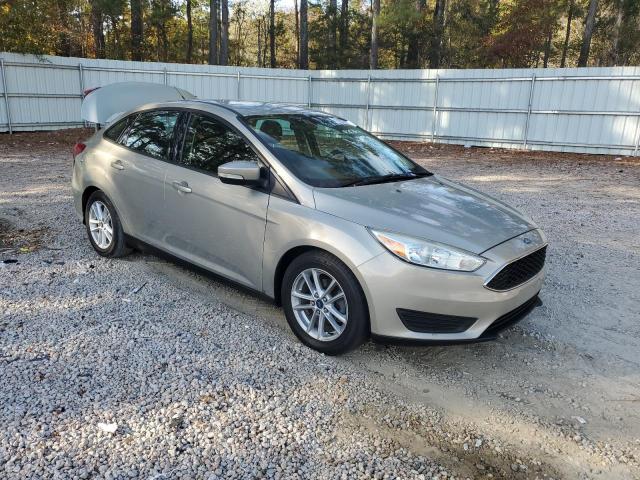 VIN 1FADP3F28FL243575 2015 Ford Focus, SE no.4