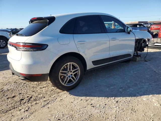 VIN WP1AA2A52LLB03042 2020 PORSCHE MACAN no.3