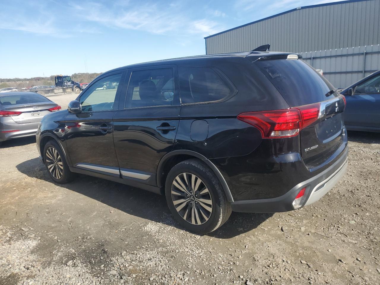 Lot #2994240843 2020 MITSUBISHI OUTLANDER