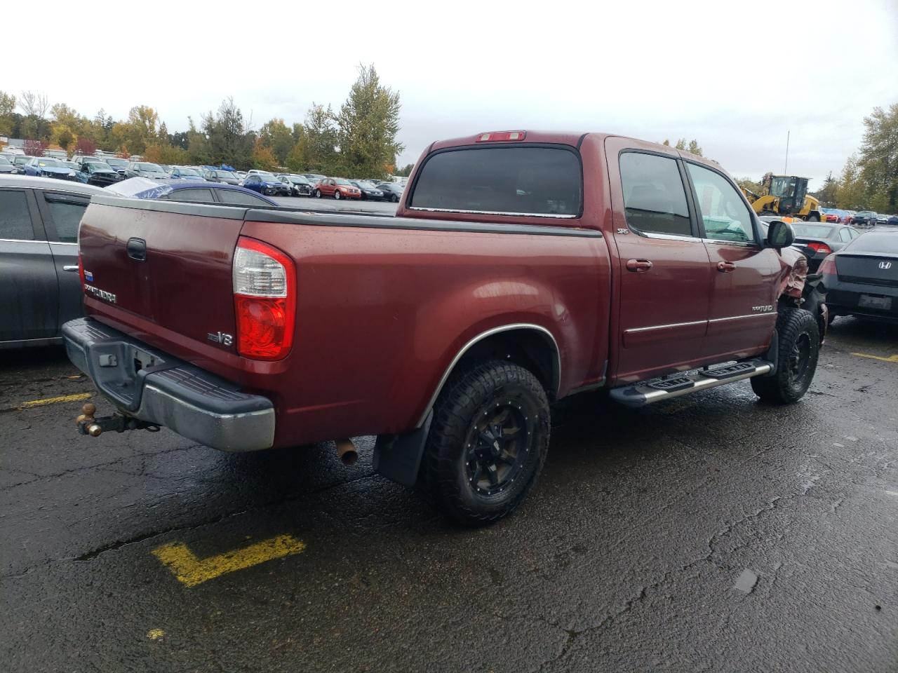 Lot #2960366734 2004 TOYOTA TUNDRA DOU