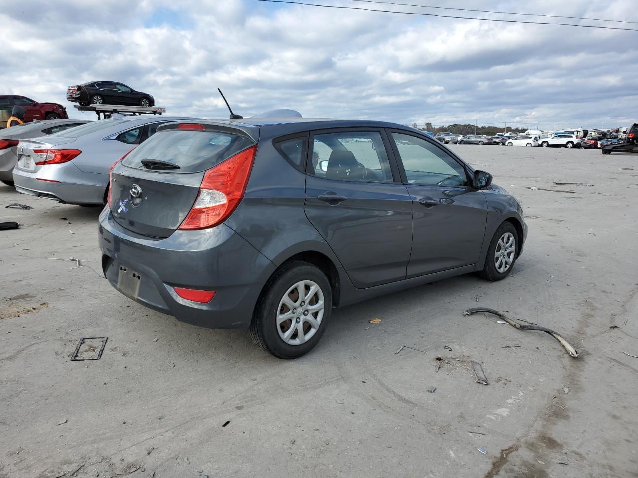 Lot #3021046413 2012 HYUNDAI ACCENT GLS