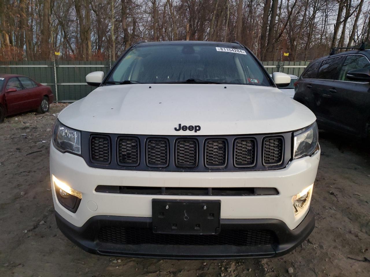 Lot #2994208284 2018 JEEP COMPASS LA