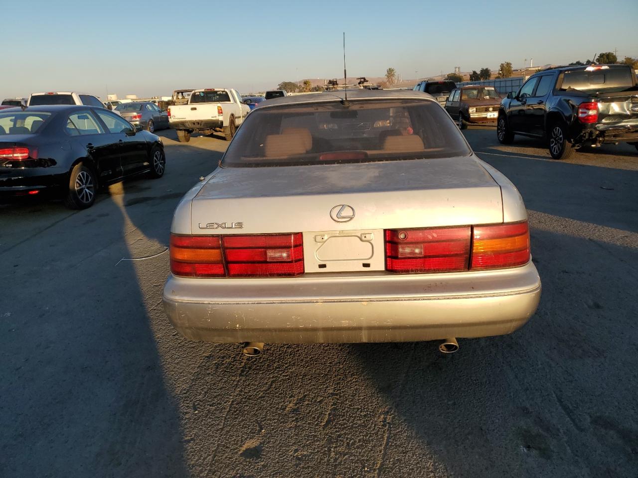 Lot #3028326797 1991 LEXUS LS 400