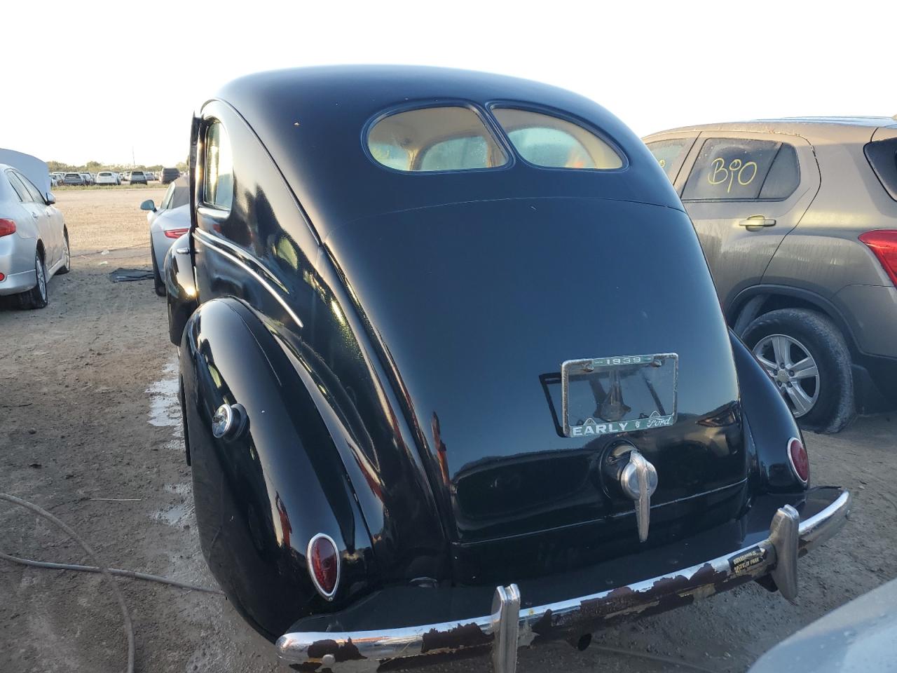 Lot #3044749007 1939 FORD DELUXE