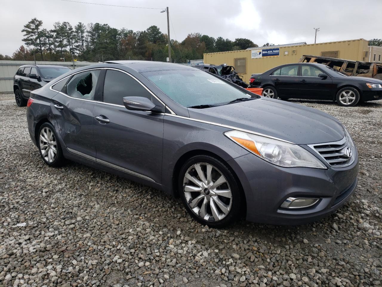 Lot #3024468561 2013 HYUNDAI AZERA GLS