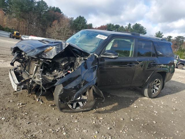 2017 TOYOTA 4RUNNER SR - JTEBU5JR5H5461129