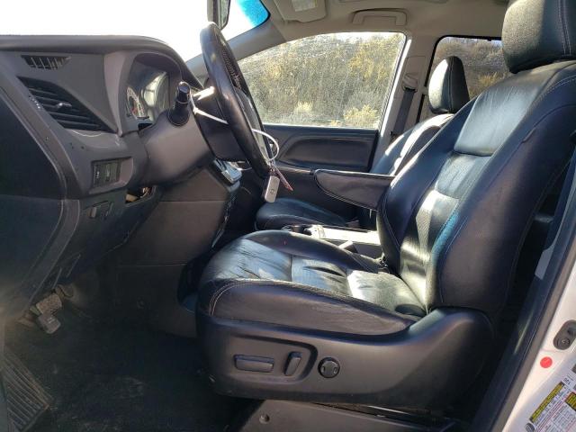 2016 TOYOTA SIENNA SE 5TDXK3DC5GS734980