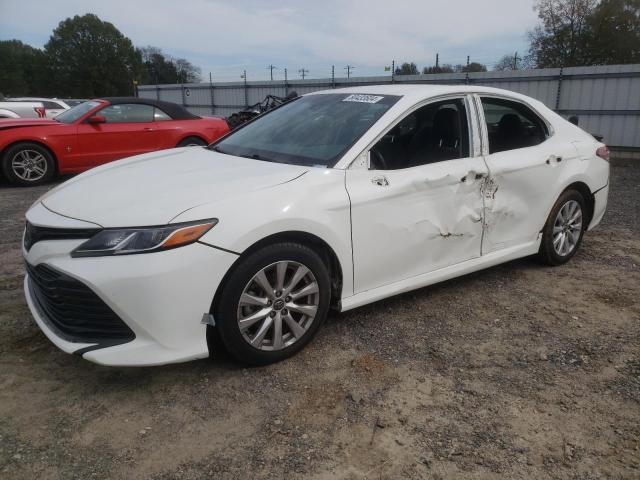 VIN JTNB11HK6J3031735 2018 TOYOTA CAMRY no.1