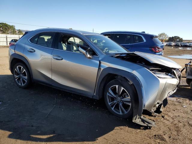 VIN JTHY3JBH7K2014227 2019 LEXUS UX 200 no.4