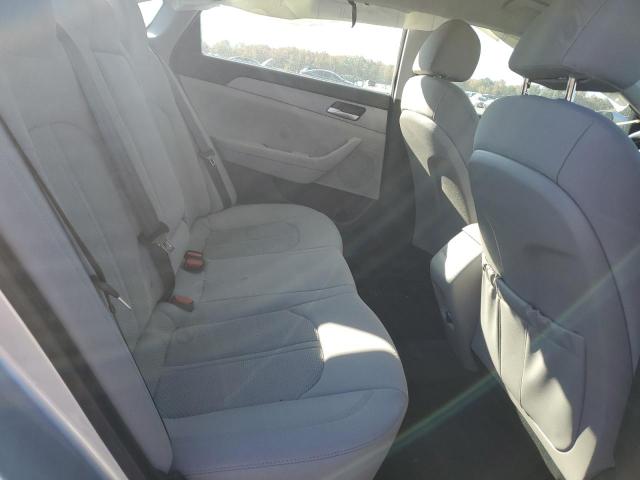 2018 HYUNDAI SONATA SE - 5NPE24AF4JH639724