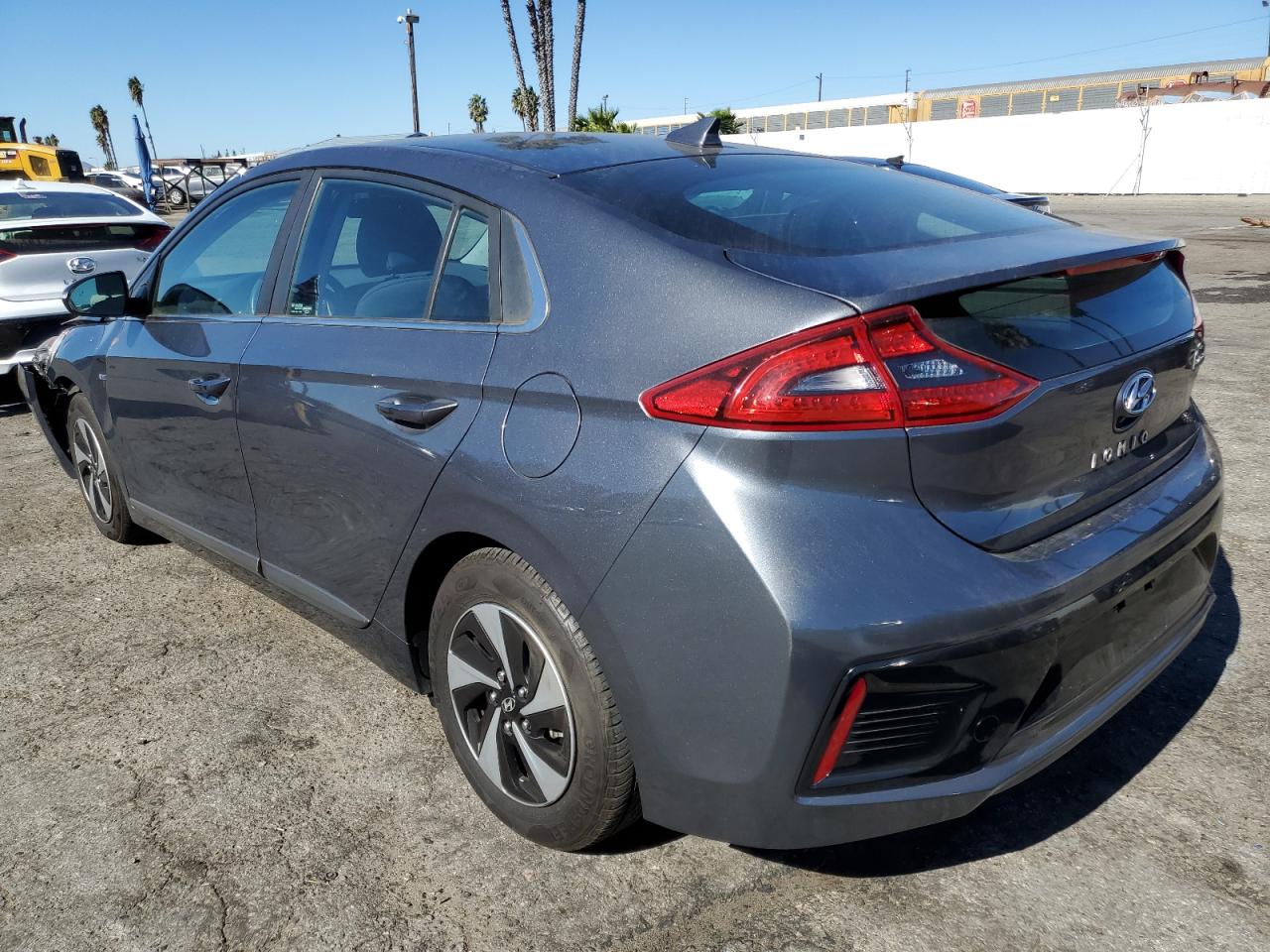 Lot #3030427471 2018 HYUNDAI IONIQ SEL