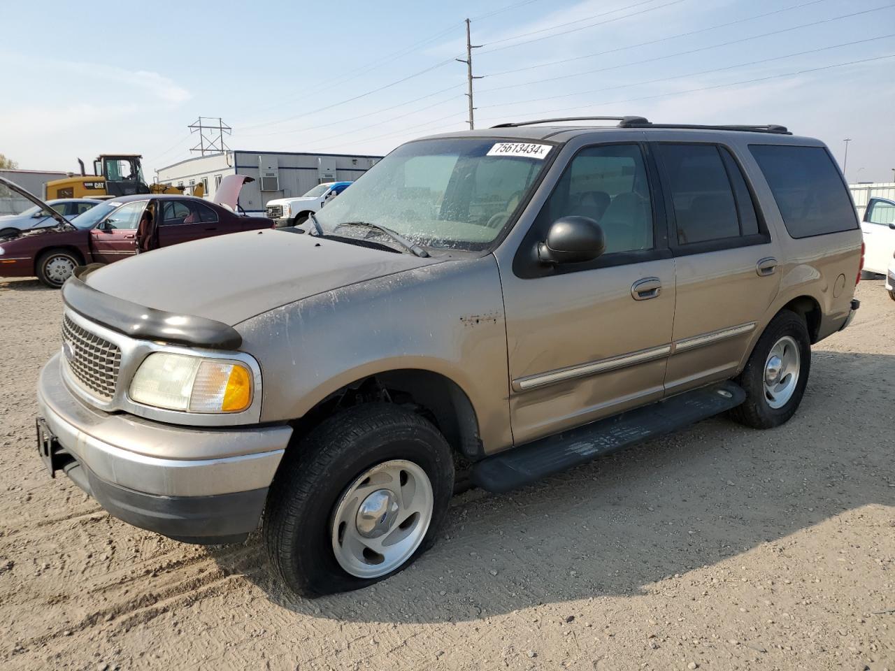  Salvage Ford Expedition