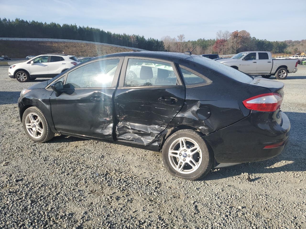 Lot #3024516348 2018 FORD FIESTA SE