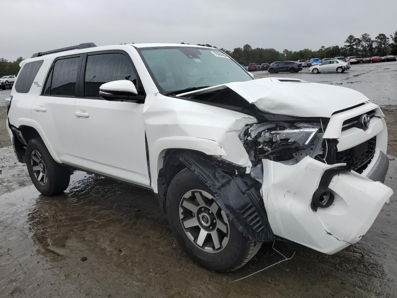 Lot #2952881975 2023 TOYOTA 4RUNNER SE