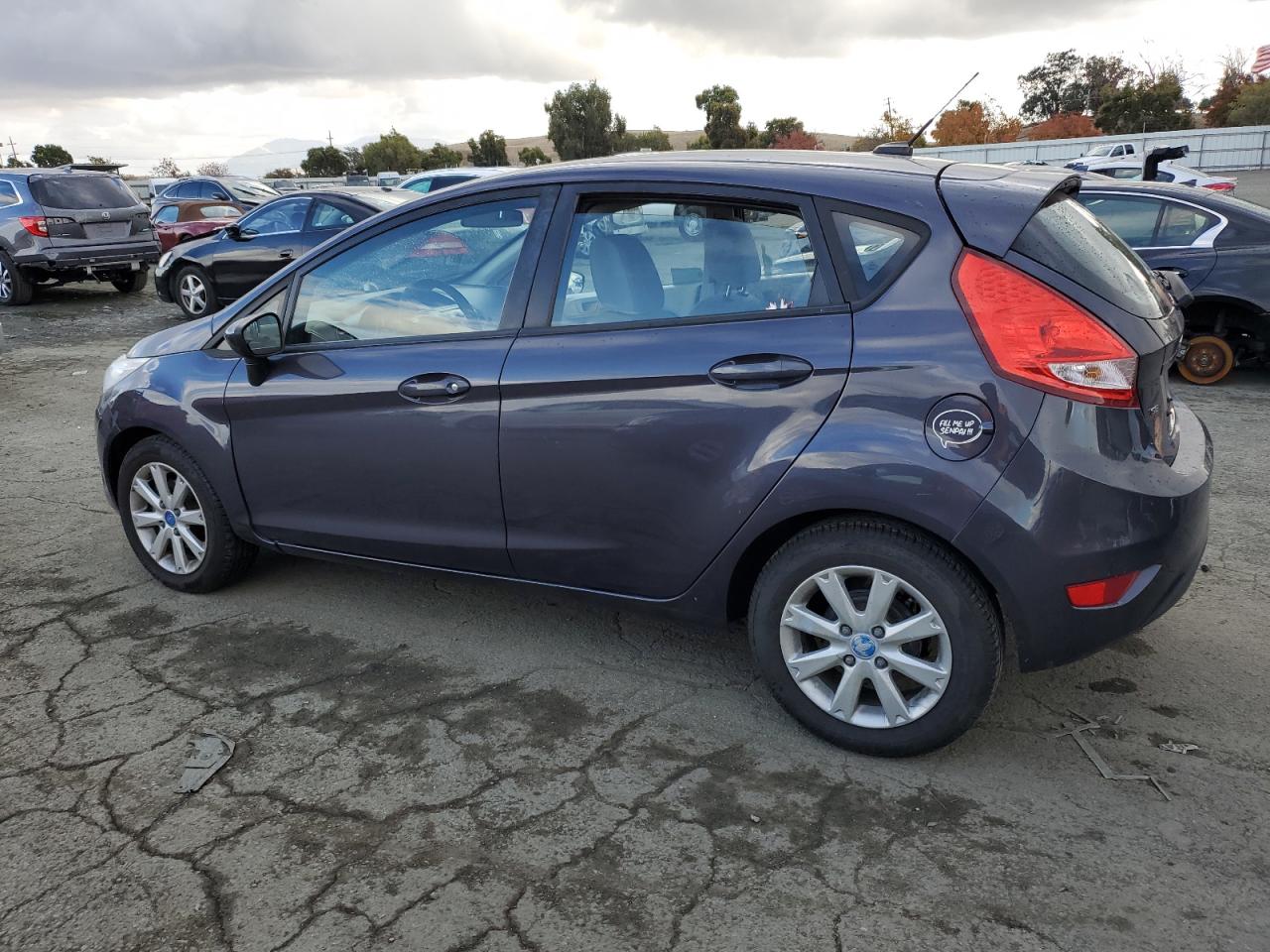 Lot #2977184236 2012 FORD FIESTA SE