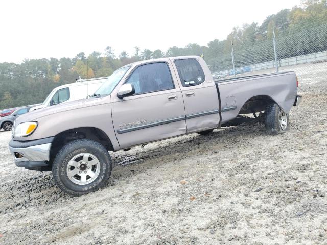 Global Auto Auctions: 2001 TOYOTA TUNDRA ACC