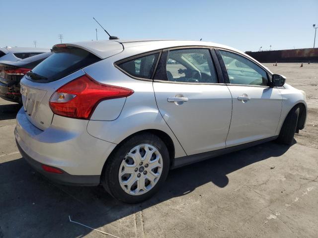 FORD FOCUS SE 2012 silver  gas 1FAHP3K22CL347773 photo #4