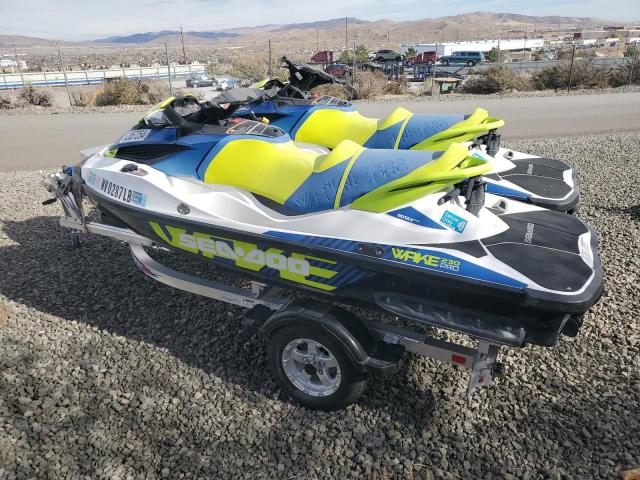 BRP SEADOO 2017 two tone   YDV05171I617 photo #4