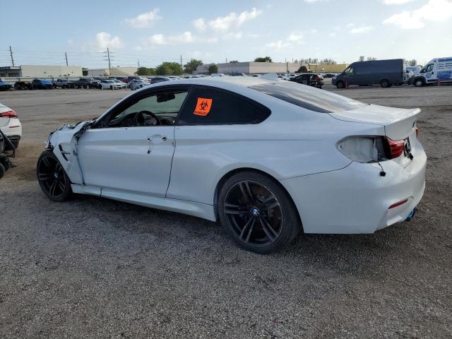 VIN WBS3R9C55FK329992 2015 BMW M4 no.2