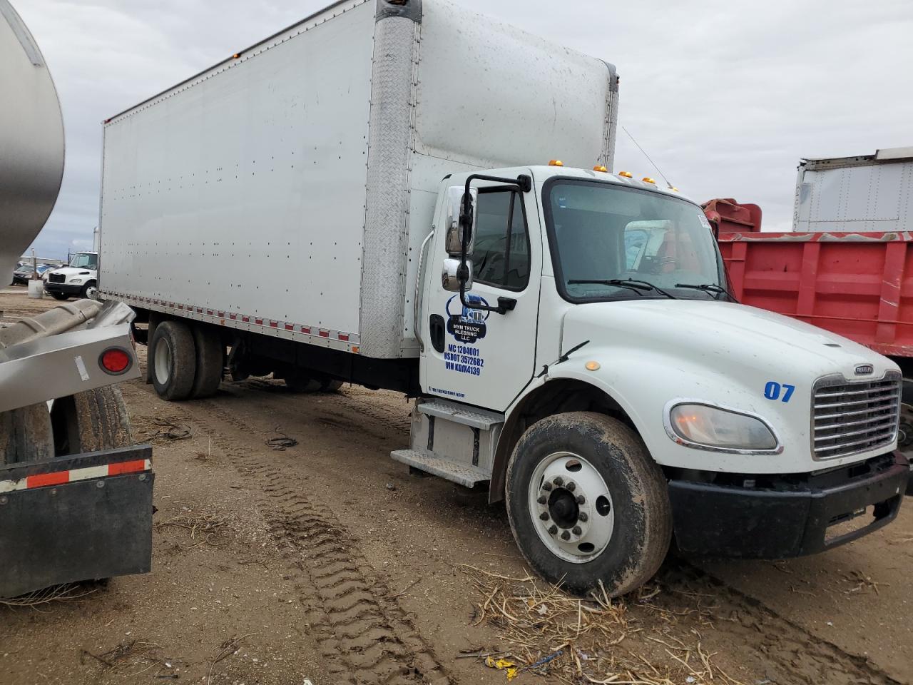 Lot #2981231818 2019 FREIGHTLINER M2 106 MED