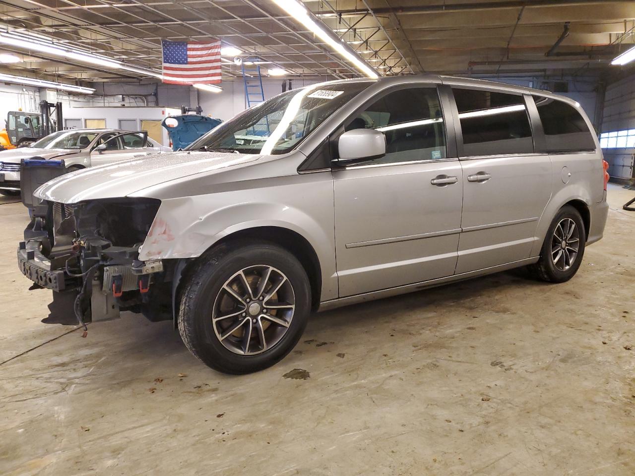 Lot #3034609747 2017 DODGE GRAND CARA