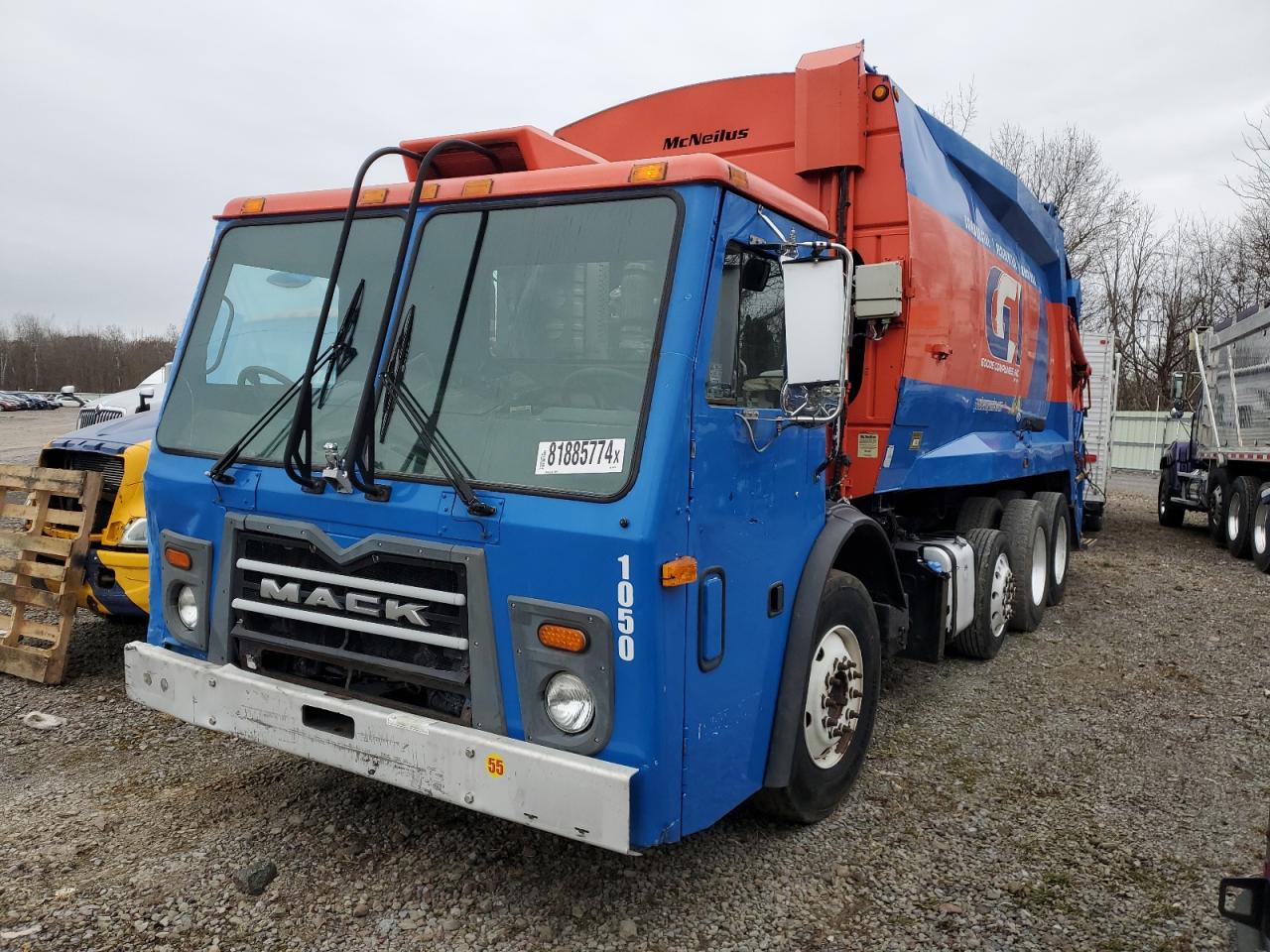 Lot #2991391909 2014 MACK 600 LEU600