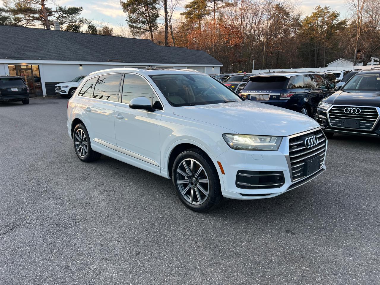  Salvage Audi Q7