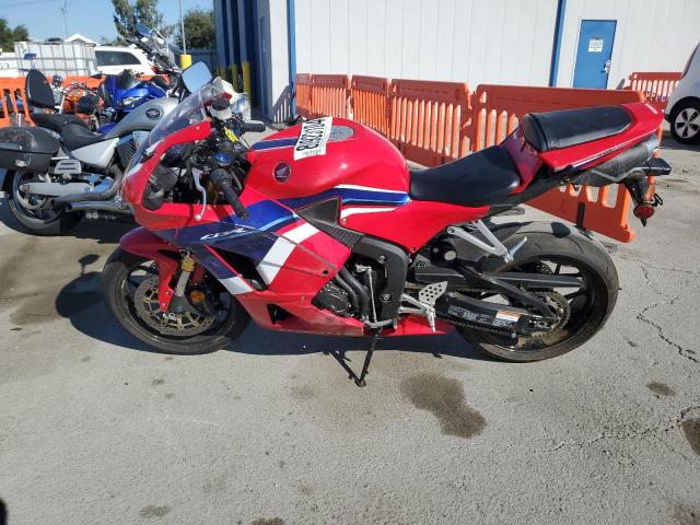 2024 HONDA CBR600 RR JH2PC40H6RK100034