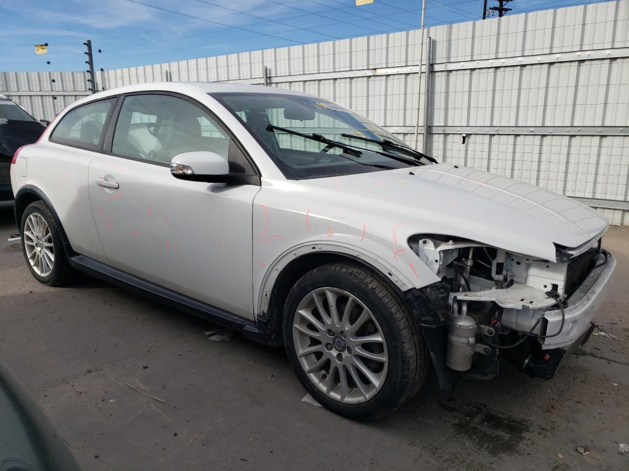 Lot #2994432119 2011 VOLVO C30 T5