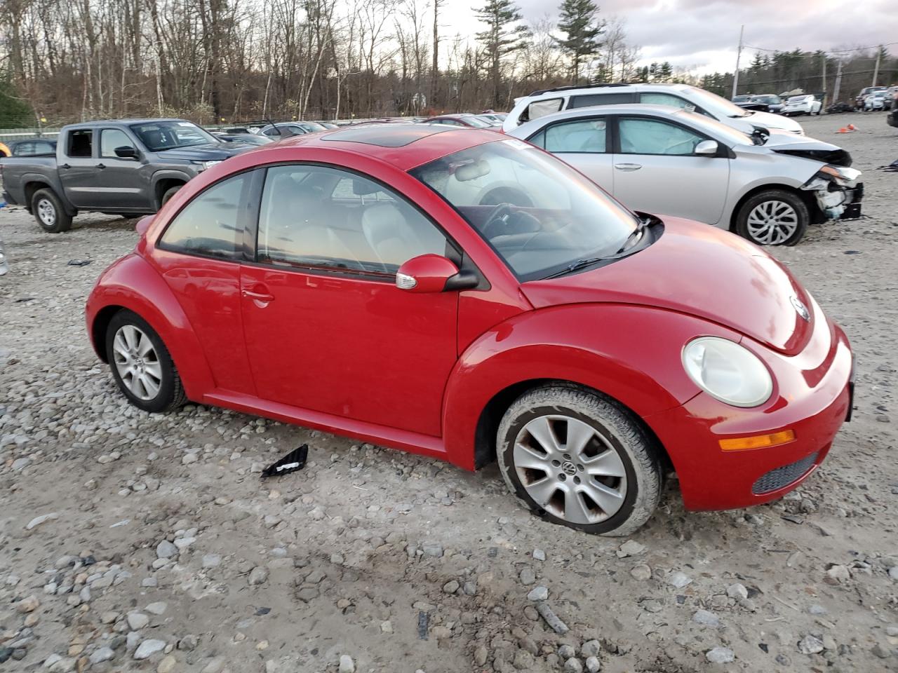 Lot #2994208269 2008 VOLKSWAGEN NEW BEETLE