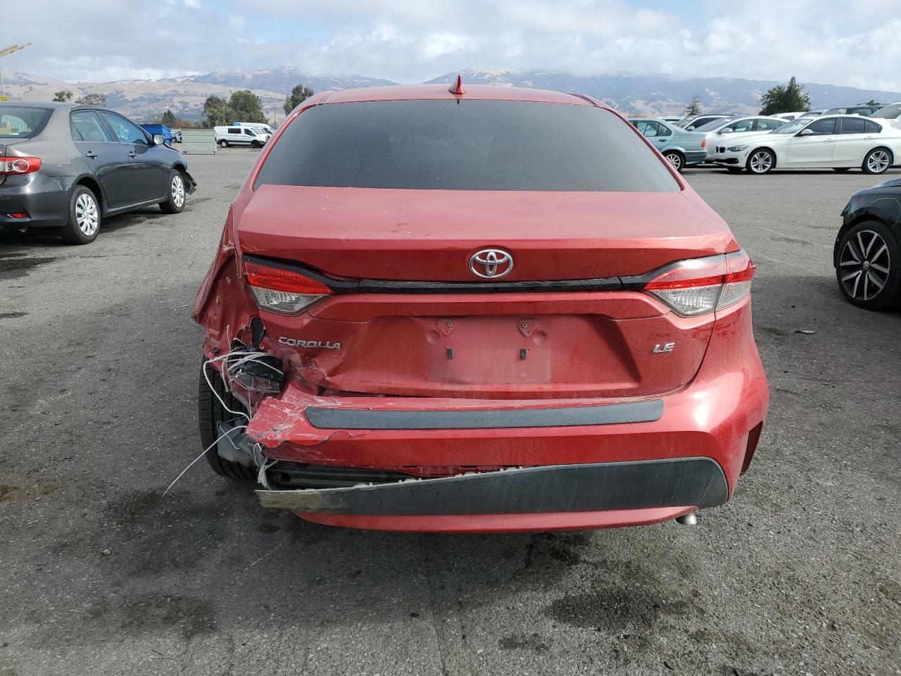 Lot #2979093024 2020 TOYOTA COROLLA LE