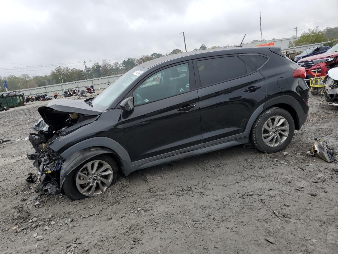  Salvage Hyundai TUCSON