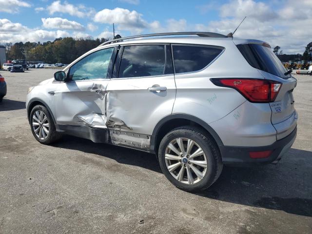 Vin: 1fmcu0hd2kub46156, lot: 79759974, ford escape sel 20192