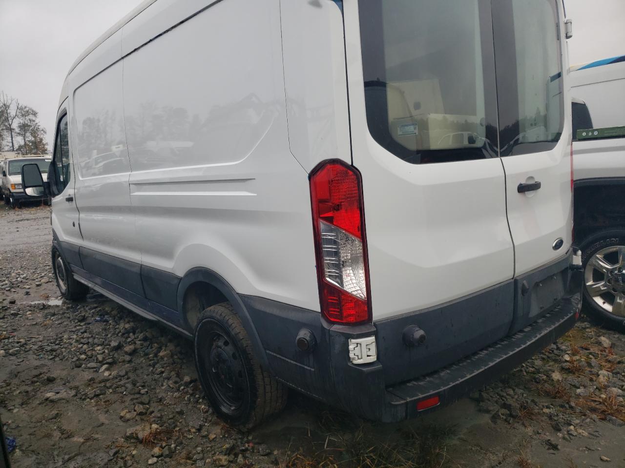 Lot #2979436585 2017 FORD TRANSIT T-