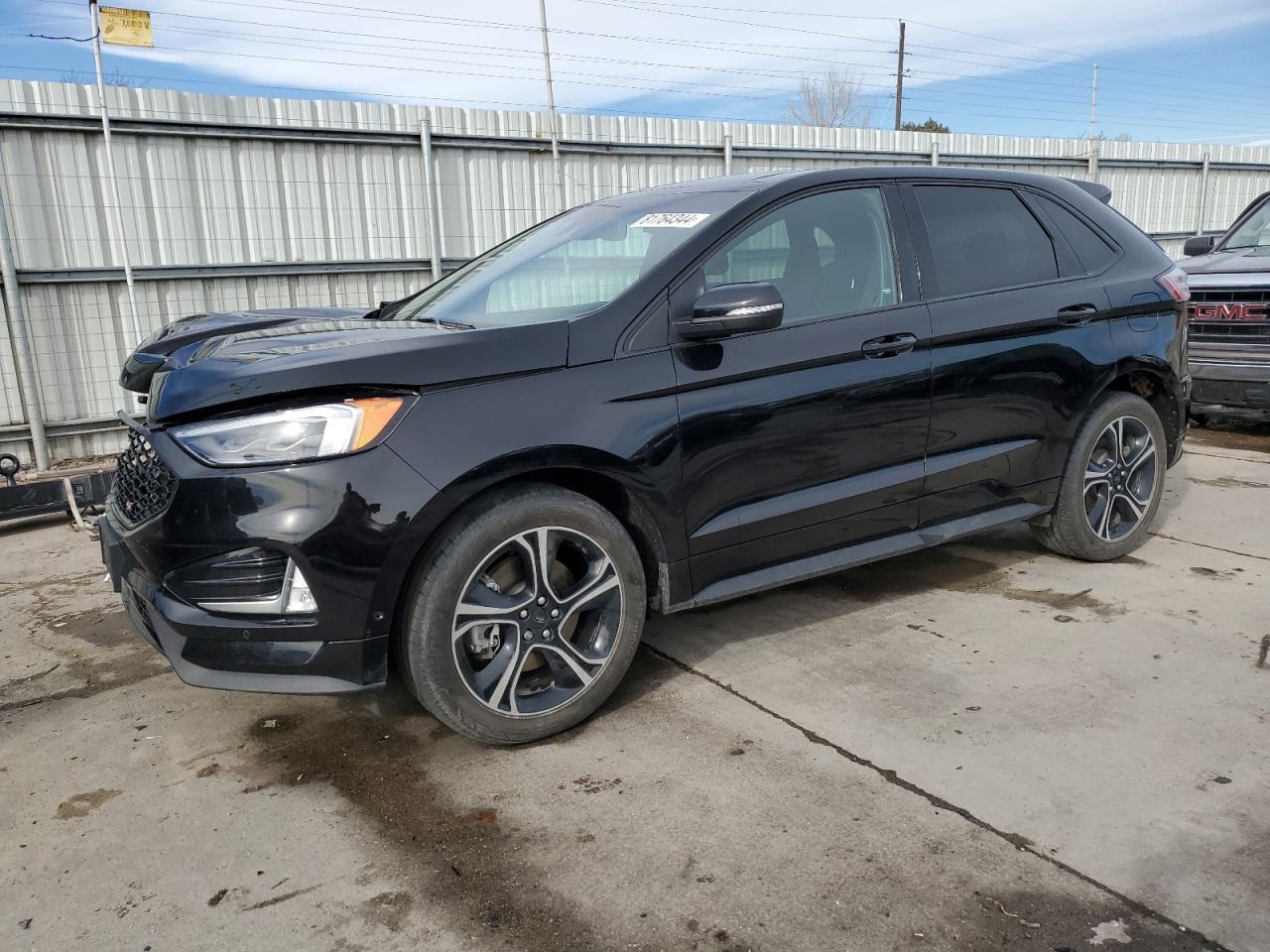  Salvage Ford Edge