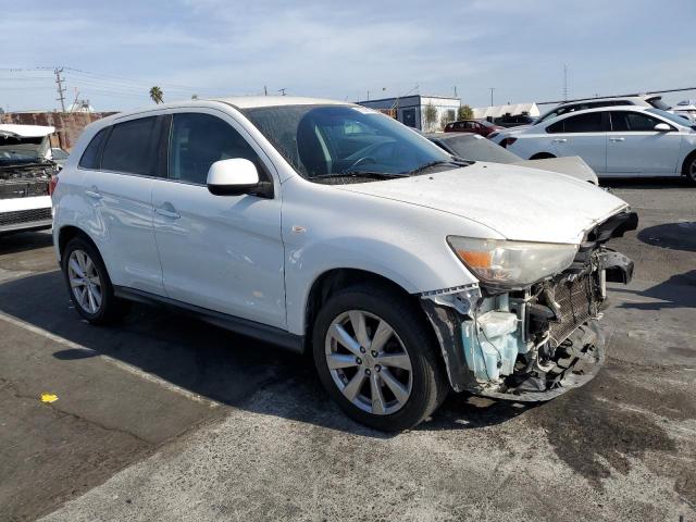 VIN 4A4AP4AU3FE016027 2015 MITSUBISHI OUTLANDER no.4