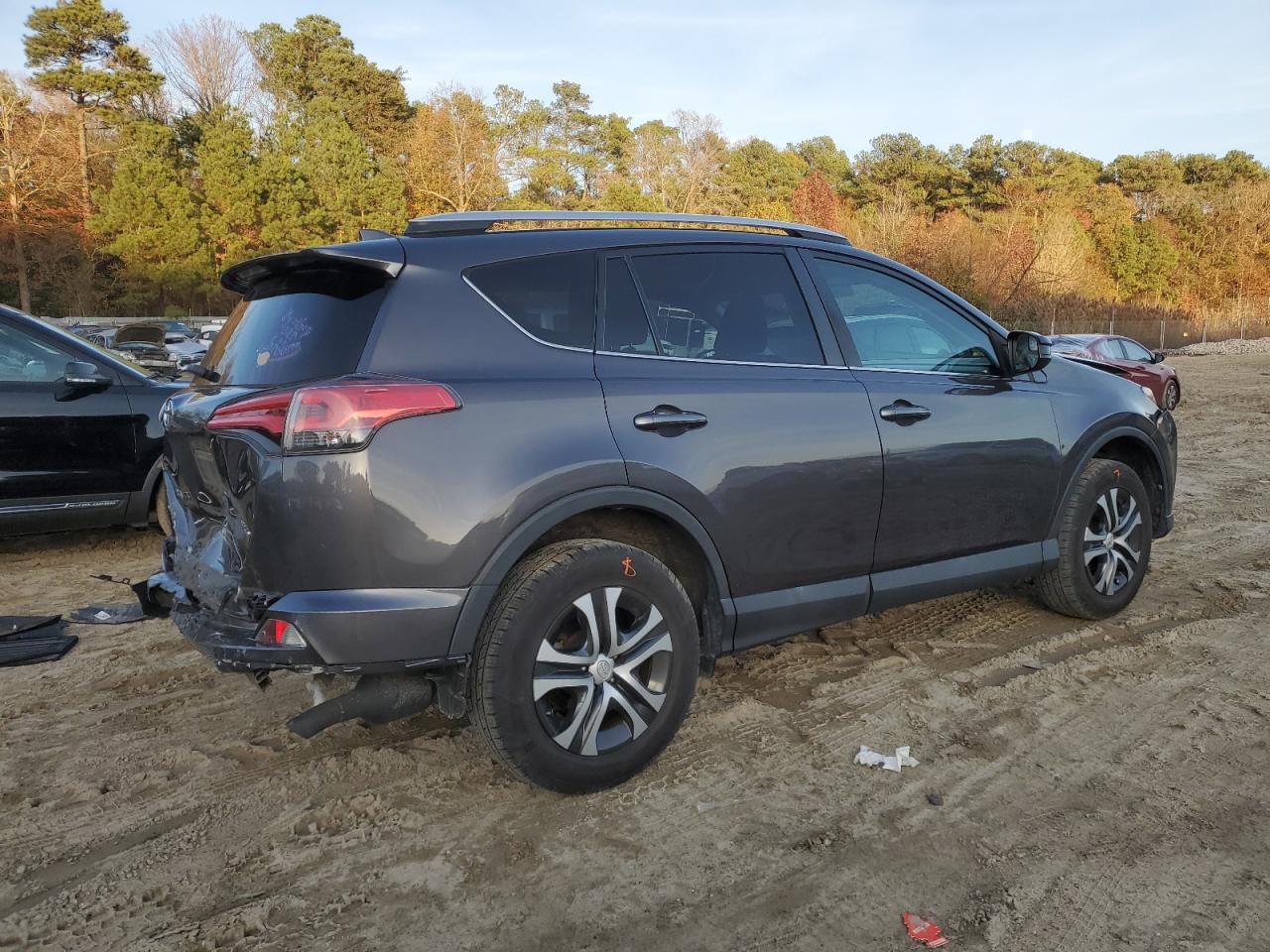 Lot #2986797184 2016 TOYOTA RAV4 LE