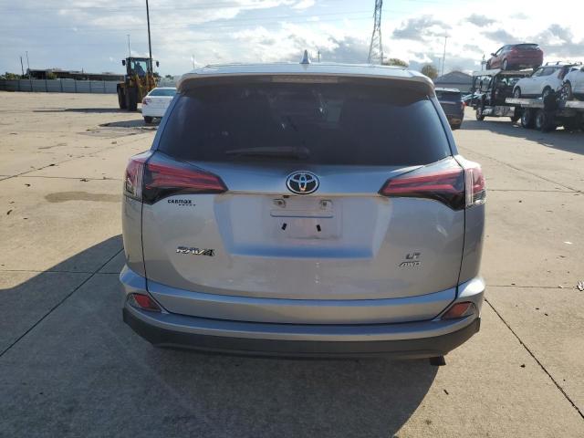 2018 TOYOTA RAV4 LE - 2T3BFREV0JW761463