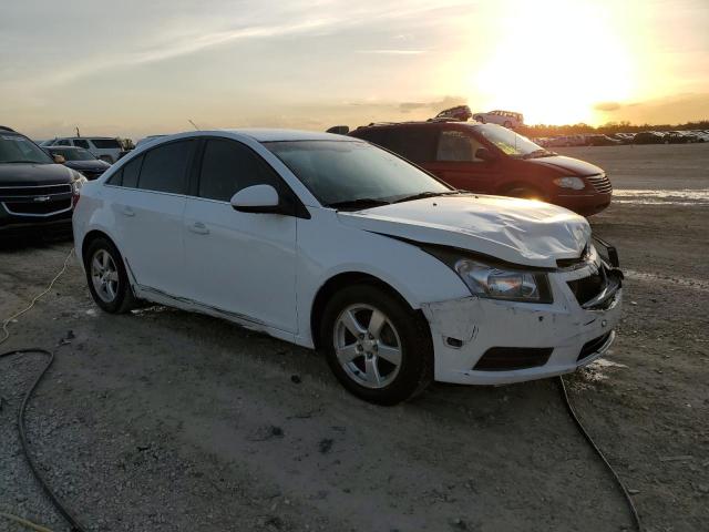 VIN 1G1PF5SB9G7125341 2016 Chevrolet Cruze, LT no.4