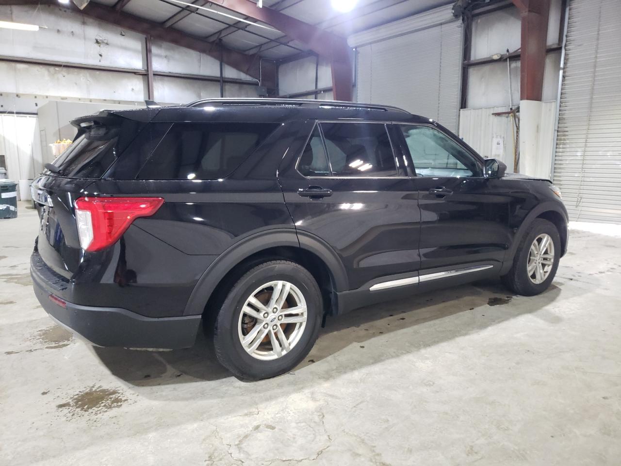 Lot #3023396297 2023 FORD EXPLORER X