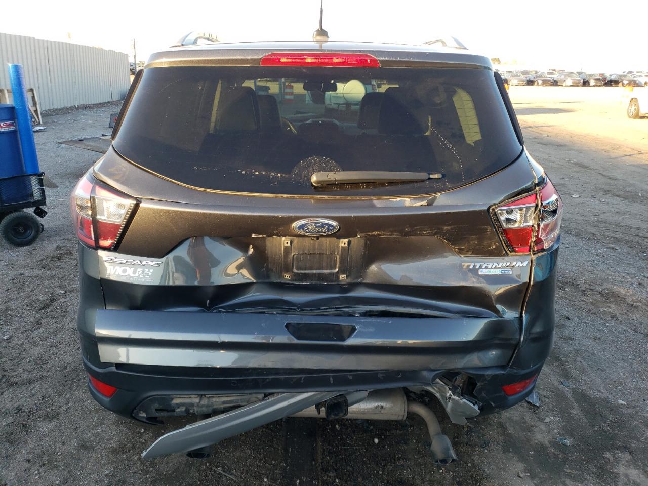 Lot #3024915365 2017 FORD ESCAPE TIT