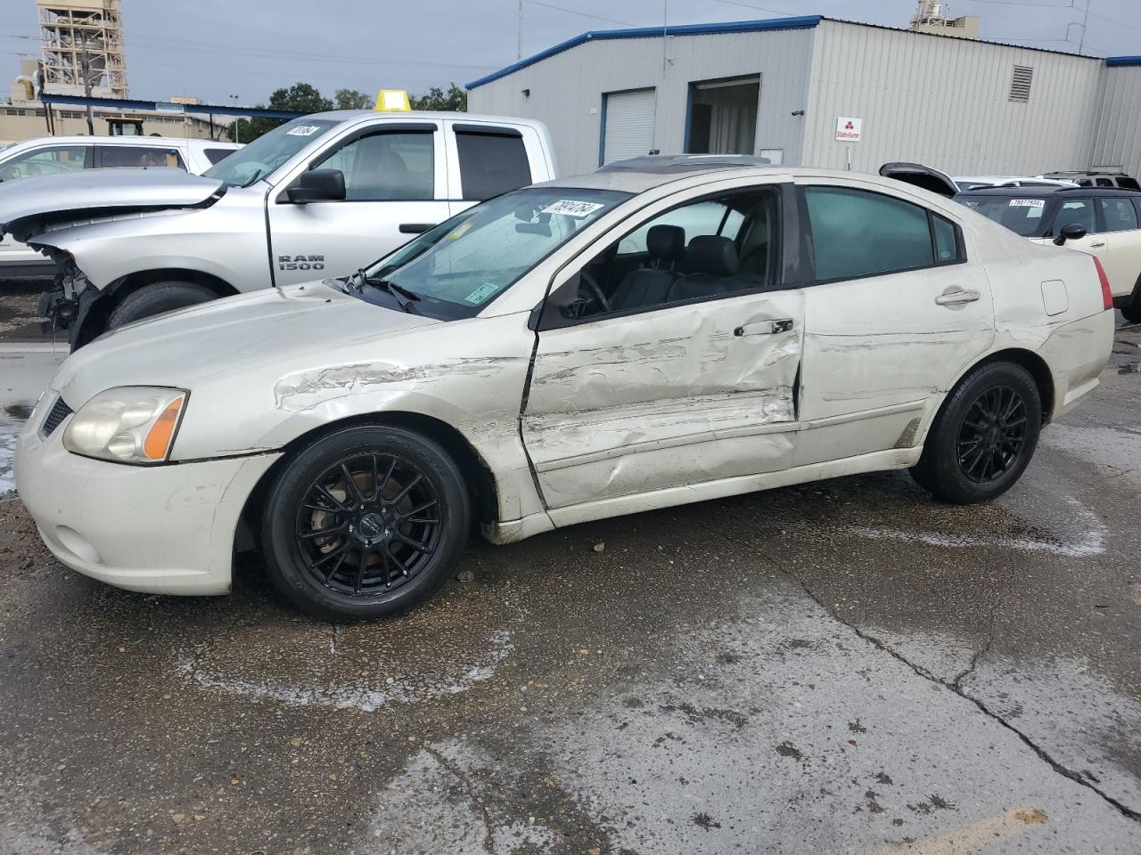 Lot #2962533836 2004 MITSUBISHI GALANT