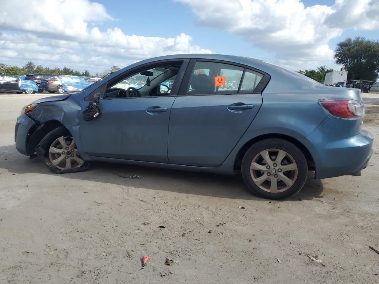 Lot #2998264454 2010 MAZDA 3 I