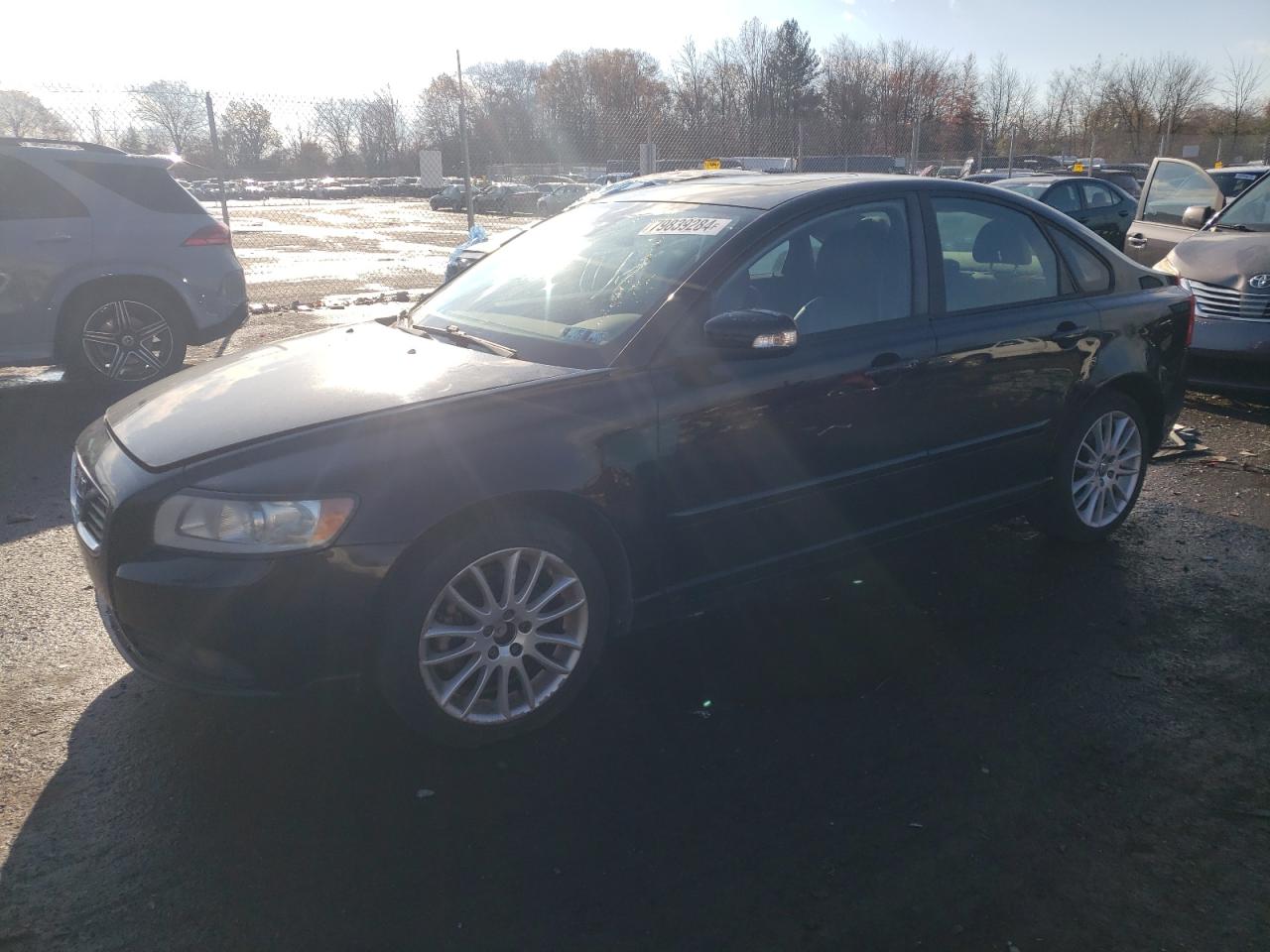 Lot #2989267753 2011 VOLVO S40 T5