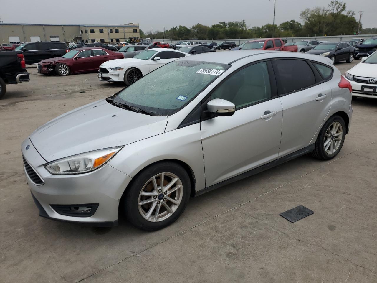 Lot #2945404480 2017 FORD FOCUS SE