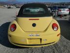 VOLKSWAGEN NEW BEETLE photo