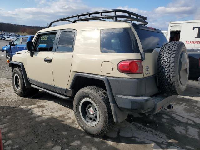 TOYOTA FJ CRUISER 2010 beige  gas JTEBU4BF2AK094664 photo #3